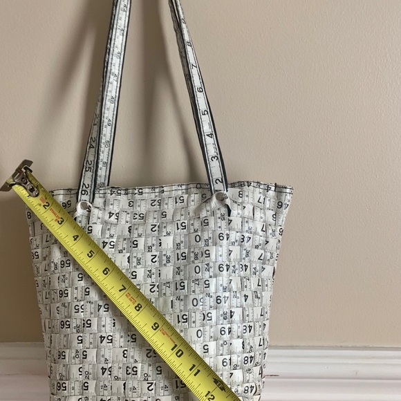 Goods of Desire, Hong Kong made, measuring tape purse (One of a kind) - Picture 4 of 5